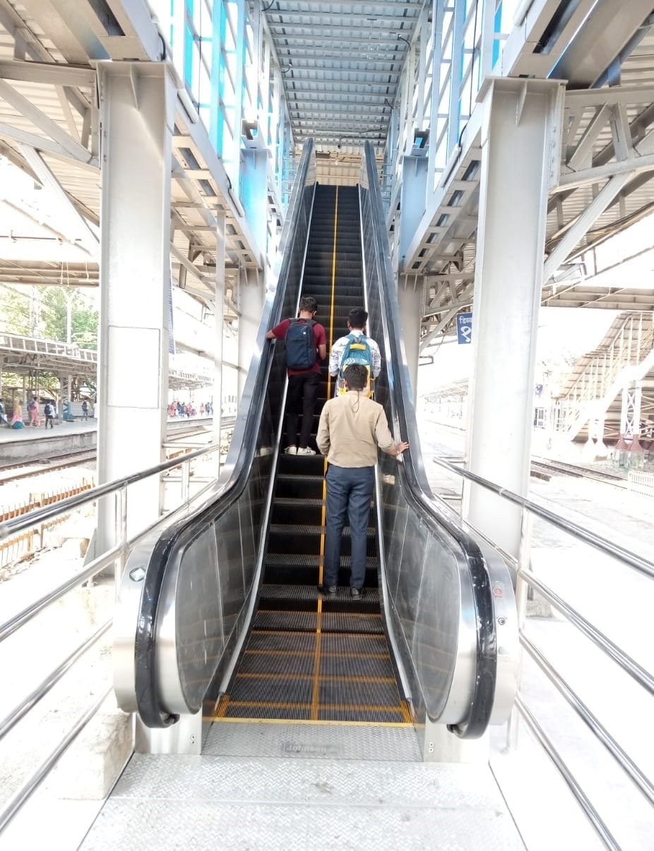 escalators