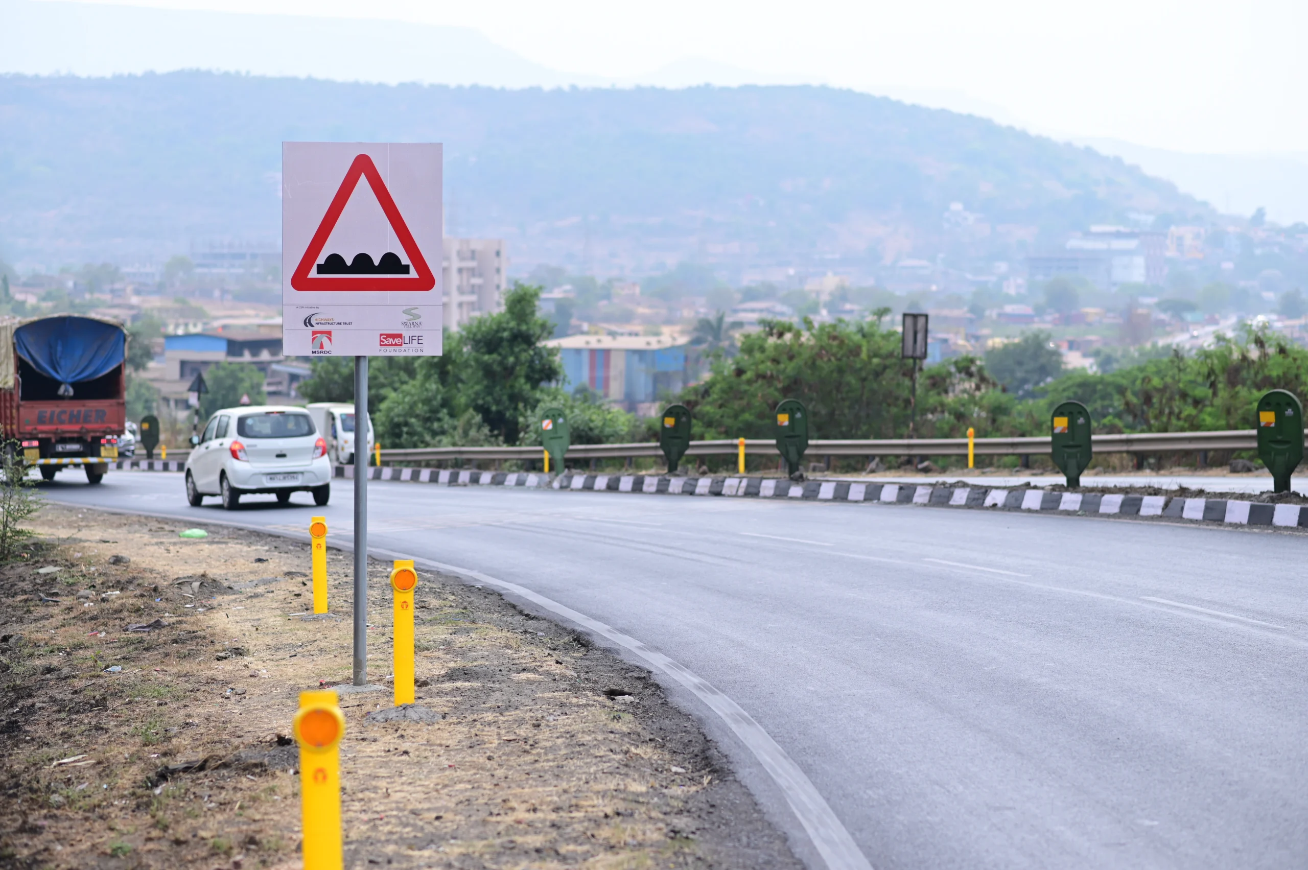15 Deadly Spots Made Safer on Old Mumbai-Pune Highway Under Zero Fatality Corridor Initiative