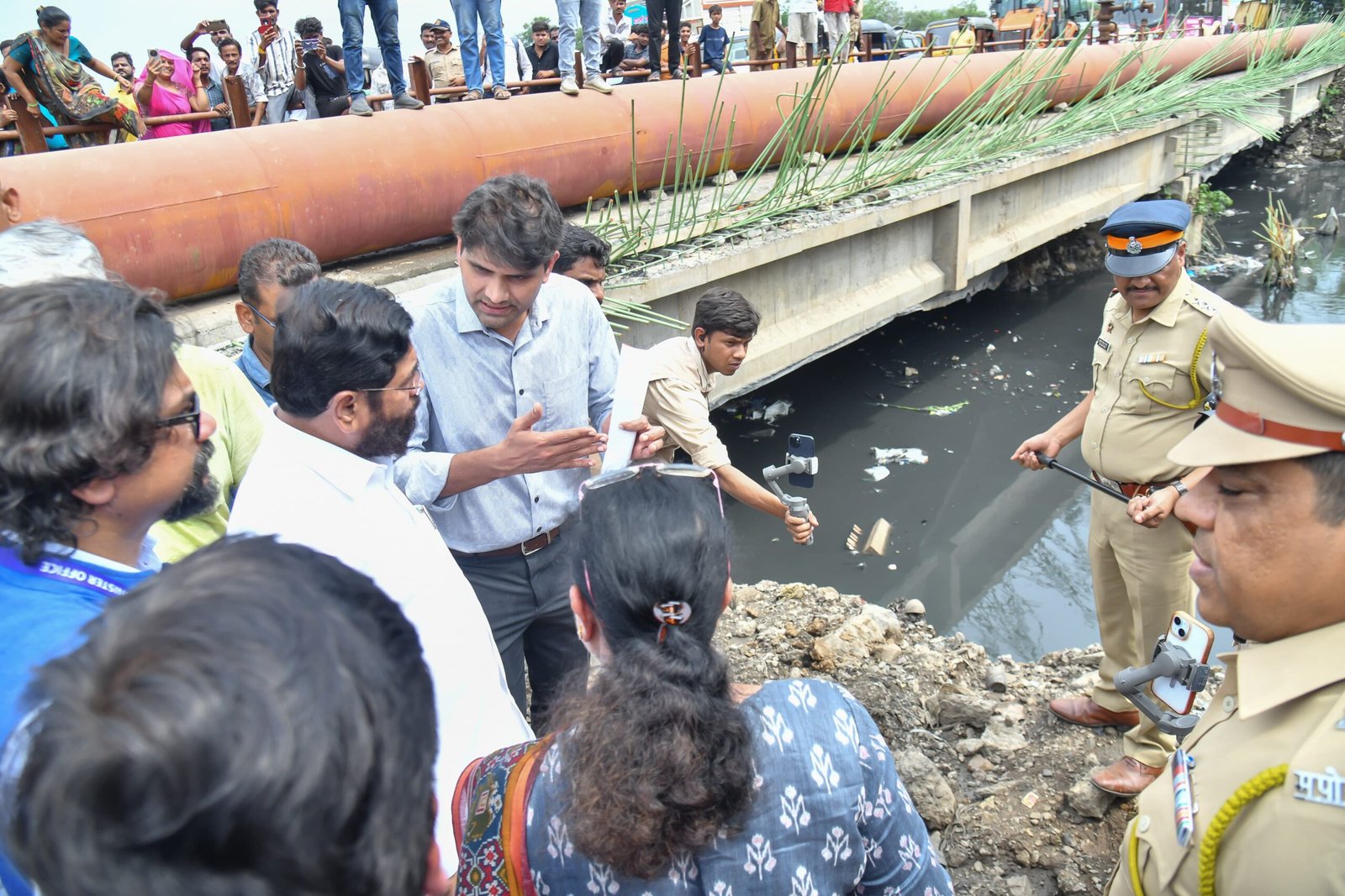 Mumbai Drain Cleaning Progress: 85% Completed, Deadline Set for June 7 by Deputy CM Eknath Shinde
