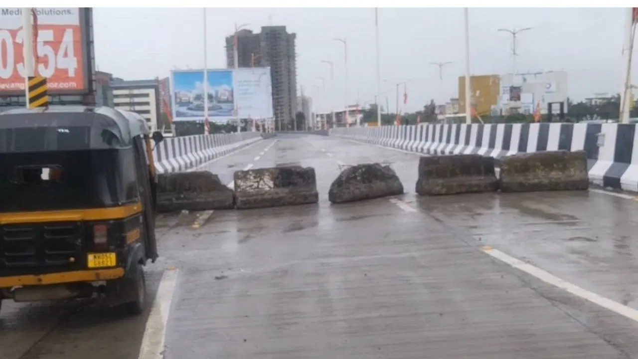 Pallava Bridge