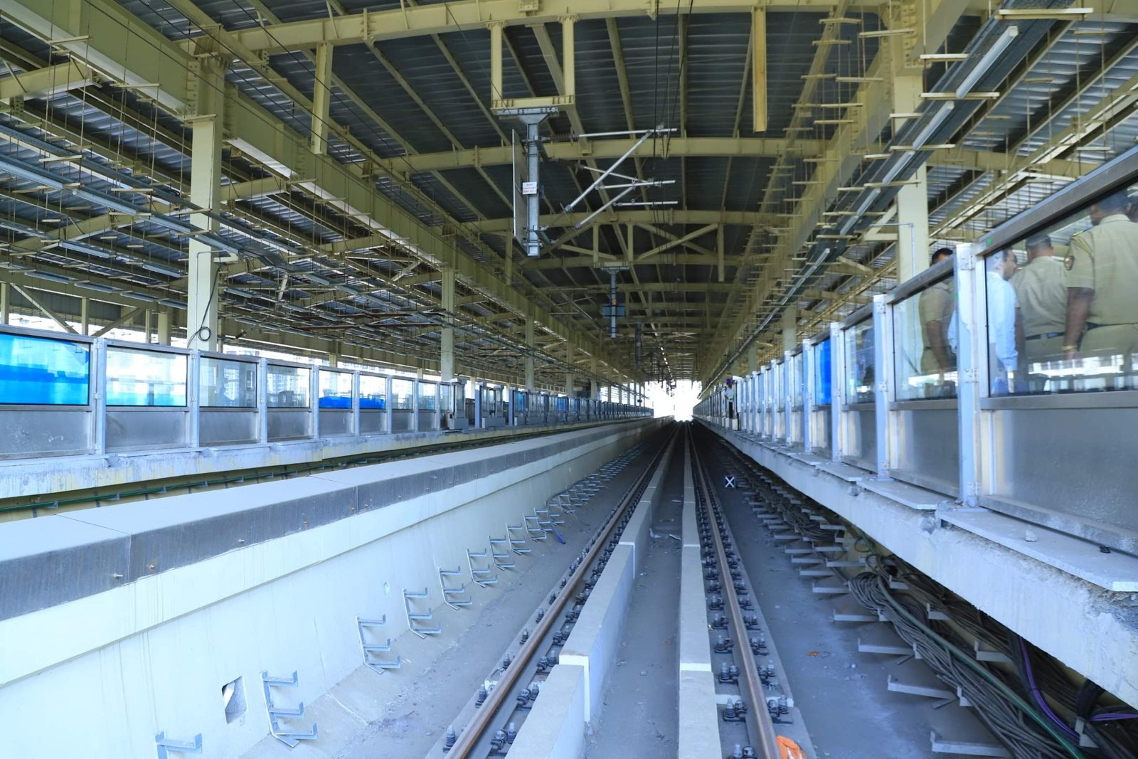 A Metro Line 4 station platform in Thane